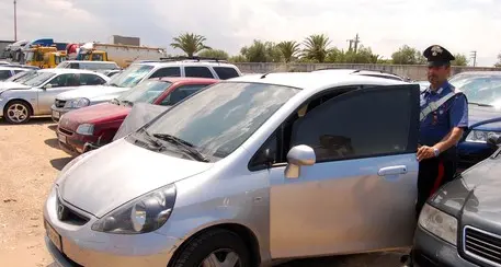 Morto bimbo che si era chiuso nell’auto della mamma