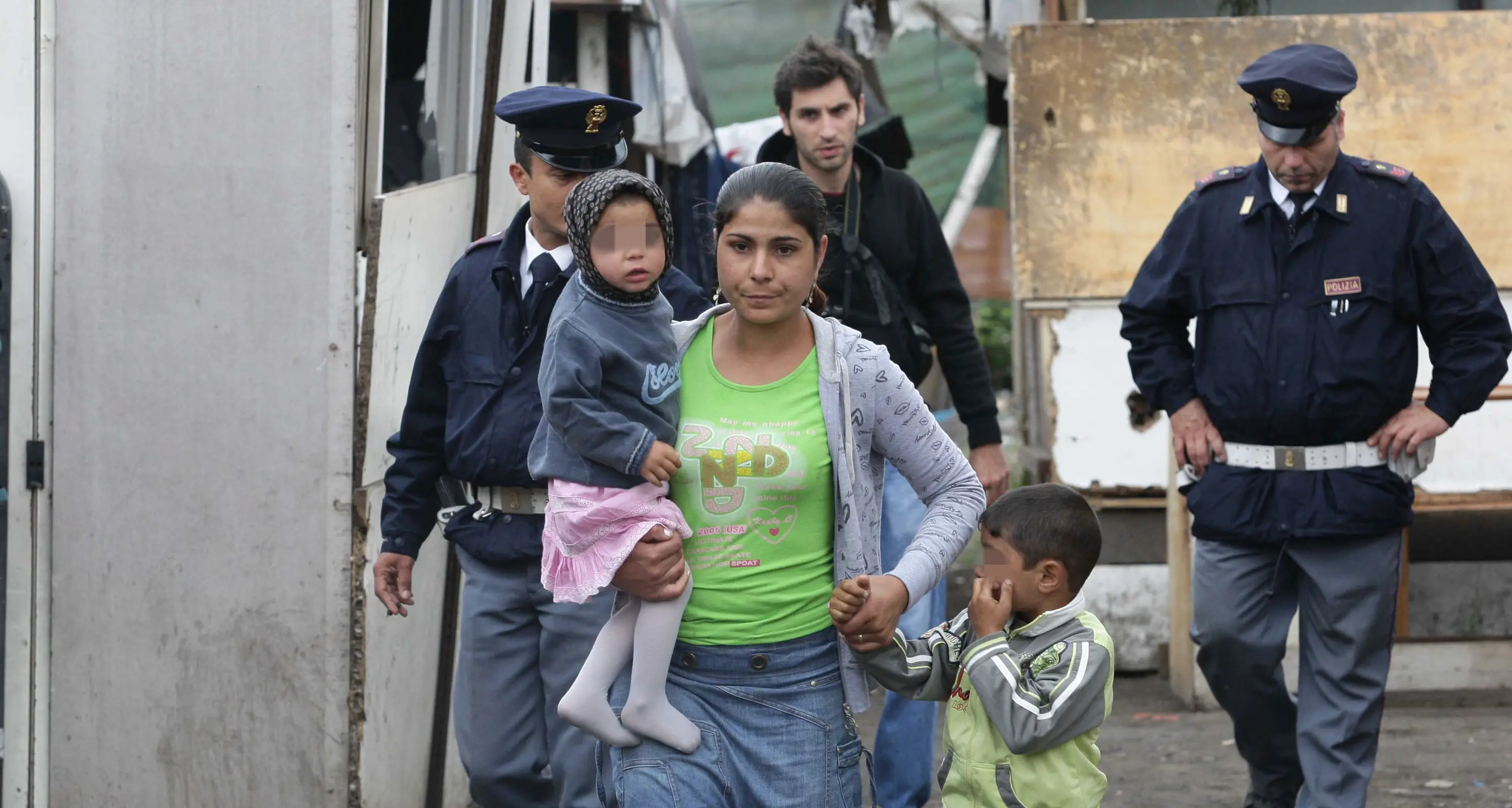 28.000 rom in baraccopoli Emergenza abitativa in Italia