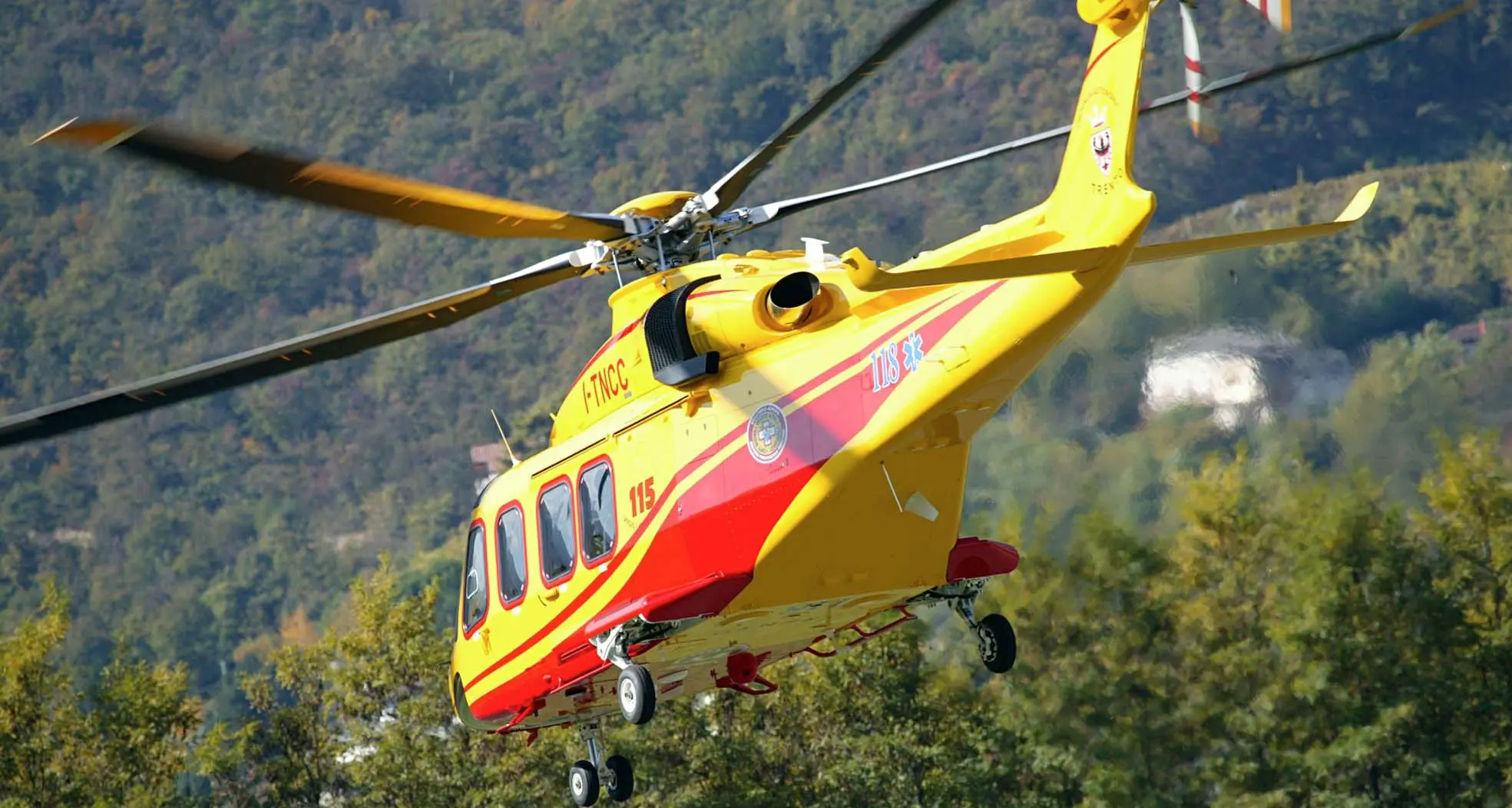 Costa 2,5 milioni all'anno il noleggio dell'elicottero