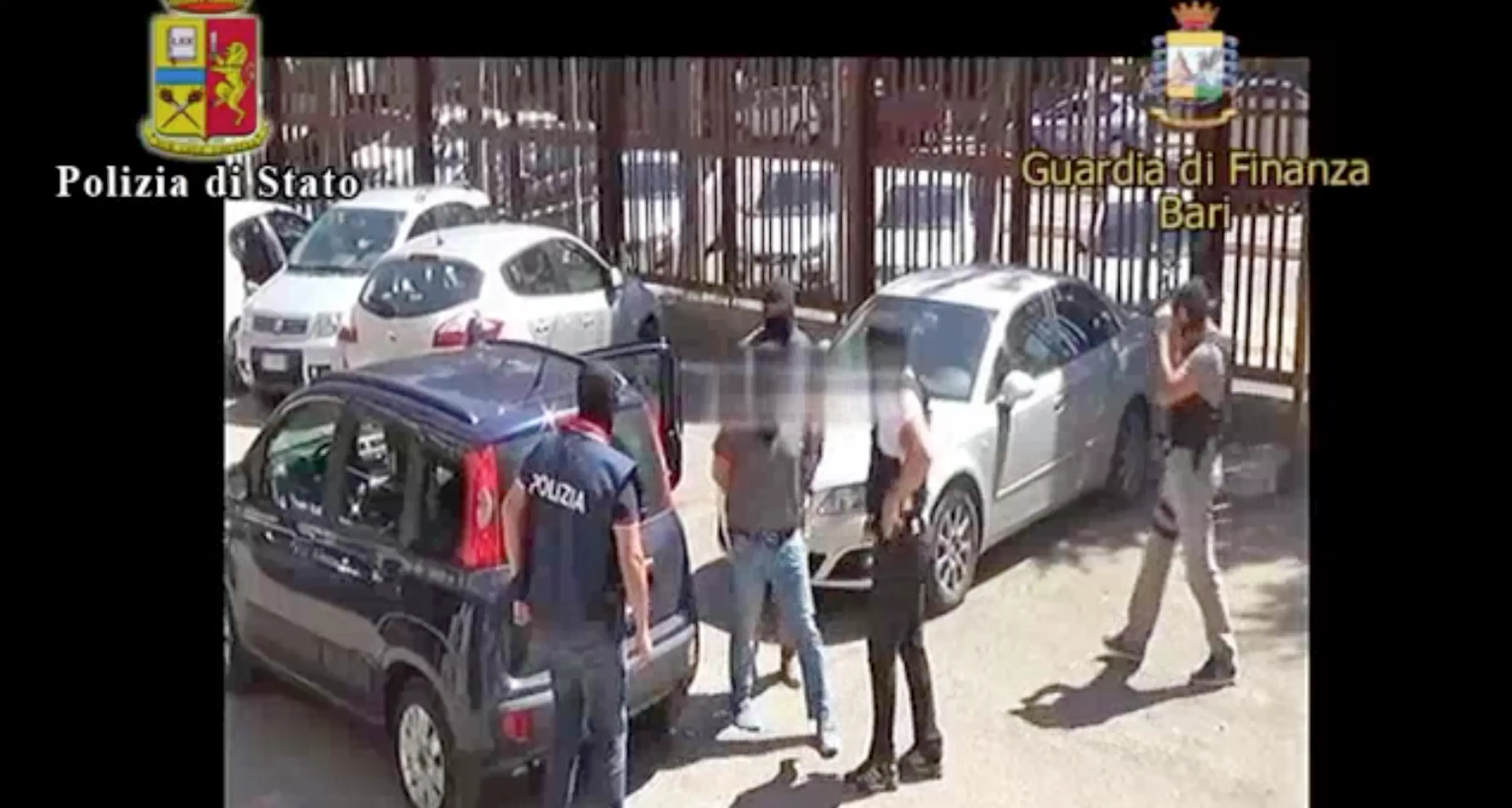 Terrorismo, foreign fighter ceceno arrestato a Bari