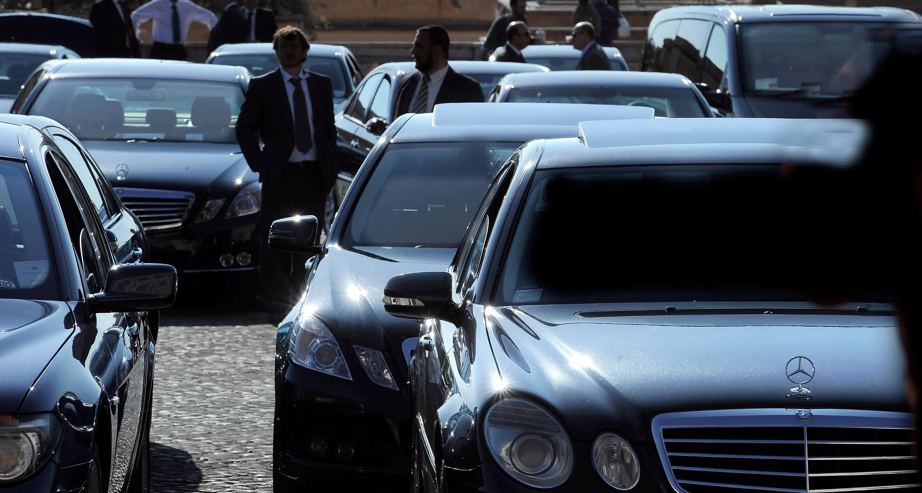 Auto blu, Trento nella top 10 in Italia Super motorizzati anche Moena e Tione