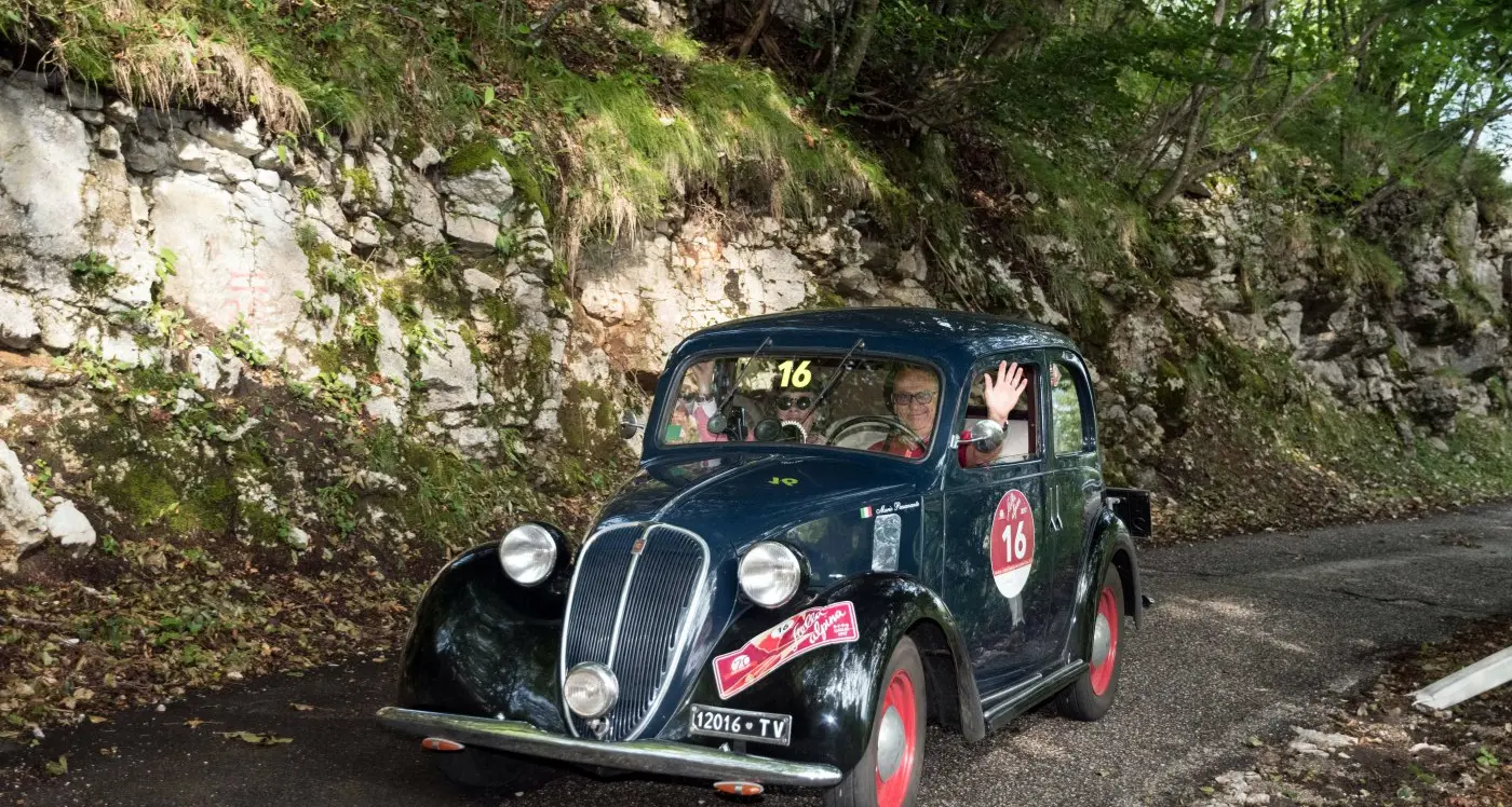 Stella Alpina, la rievocazione storica alla Fiat 508 C del 1938
