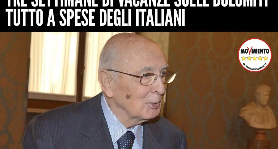 Napolitano replica a Fraccaro «Le mie ferie? Le pago io»