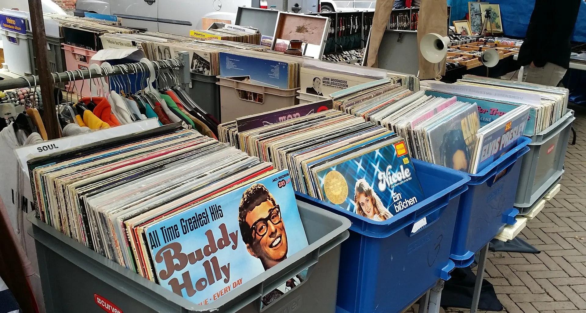 Tornano i dischi da collezione Scambia e vendi oggi e domani