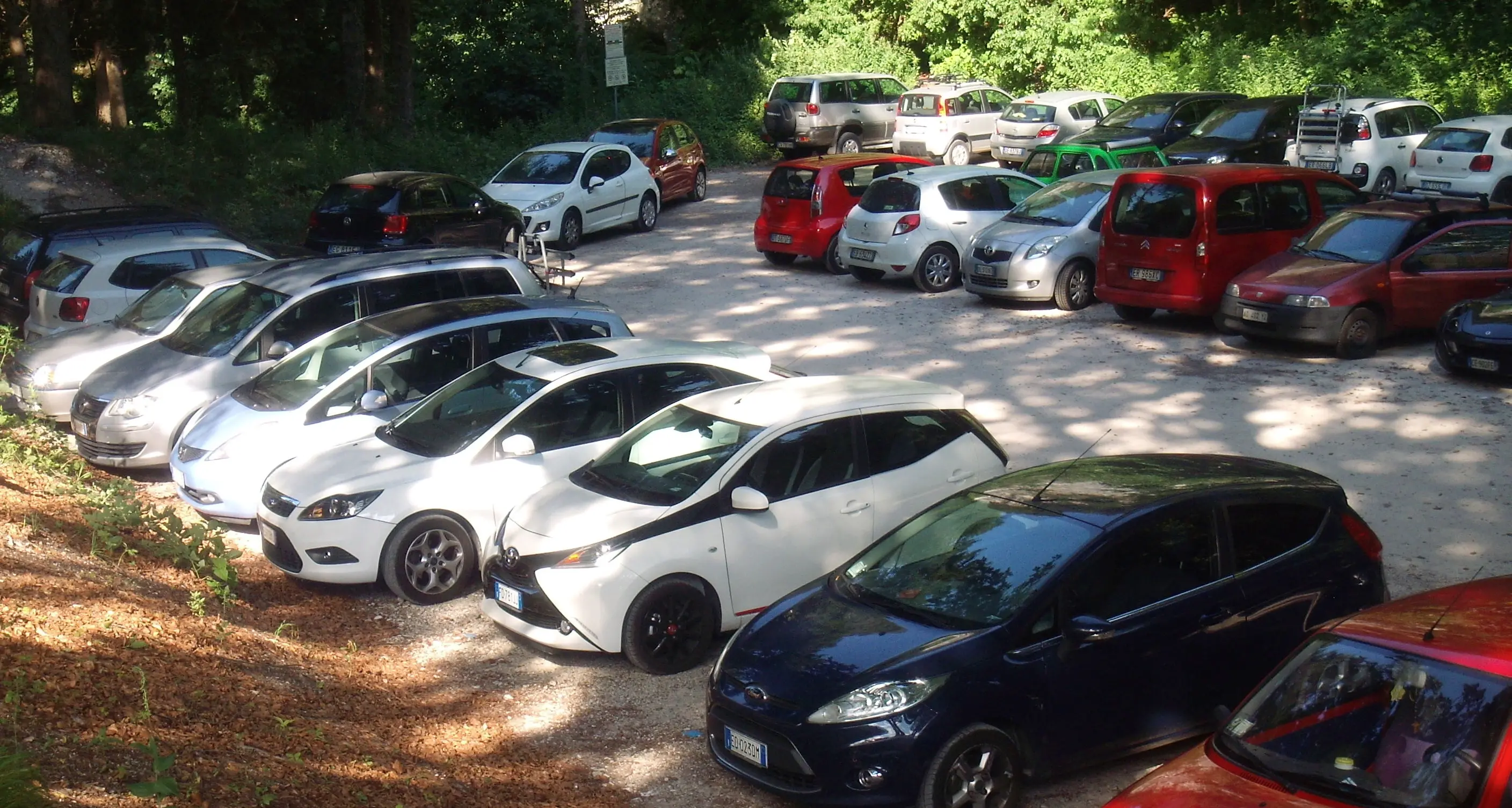 Ai laghi di Lamar si paga il parcheggio