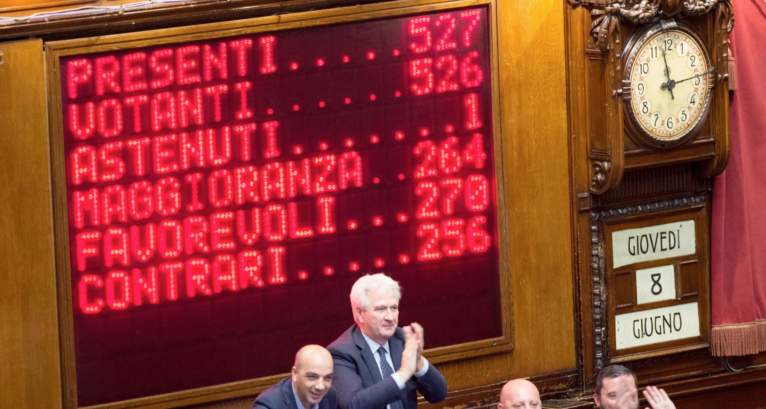 Salta la norma sui collegi in Trentino Alto Adige L'emendamento passa con i franchi tiratori