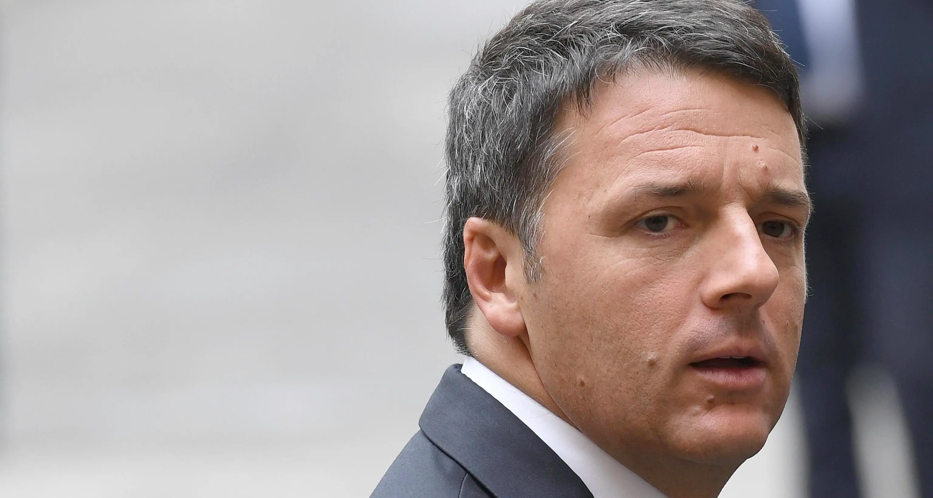 Renzi esulta: «Siglato l'accordo politico con Patt e Svp» «Firma importante, l'autonomia è tema importante»