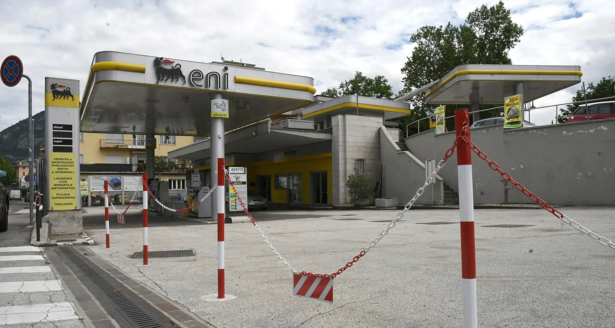 Riapre in Lung'Adige il distributore Eni