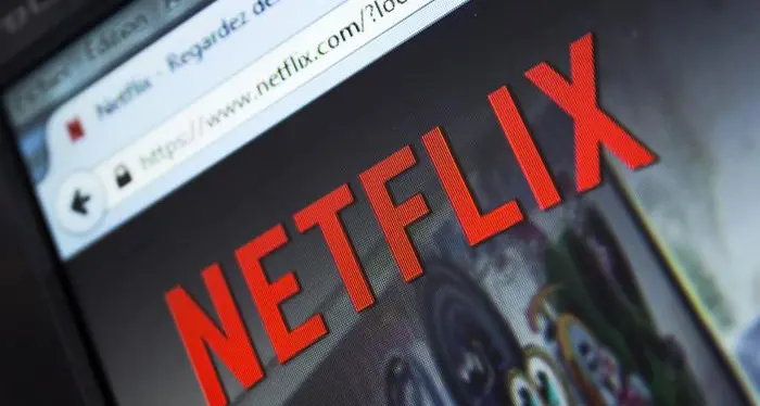 Capo comunicazione di Netflix si licenzia per commenti razzisti