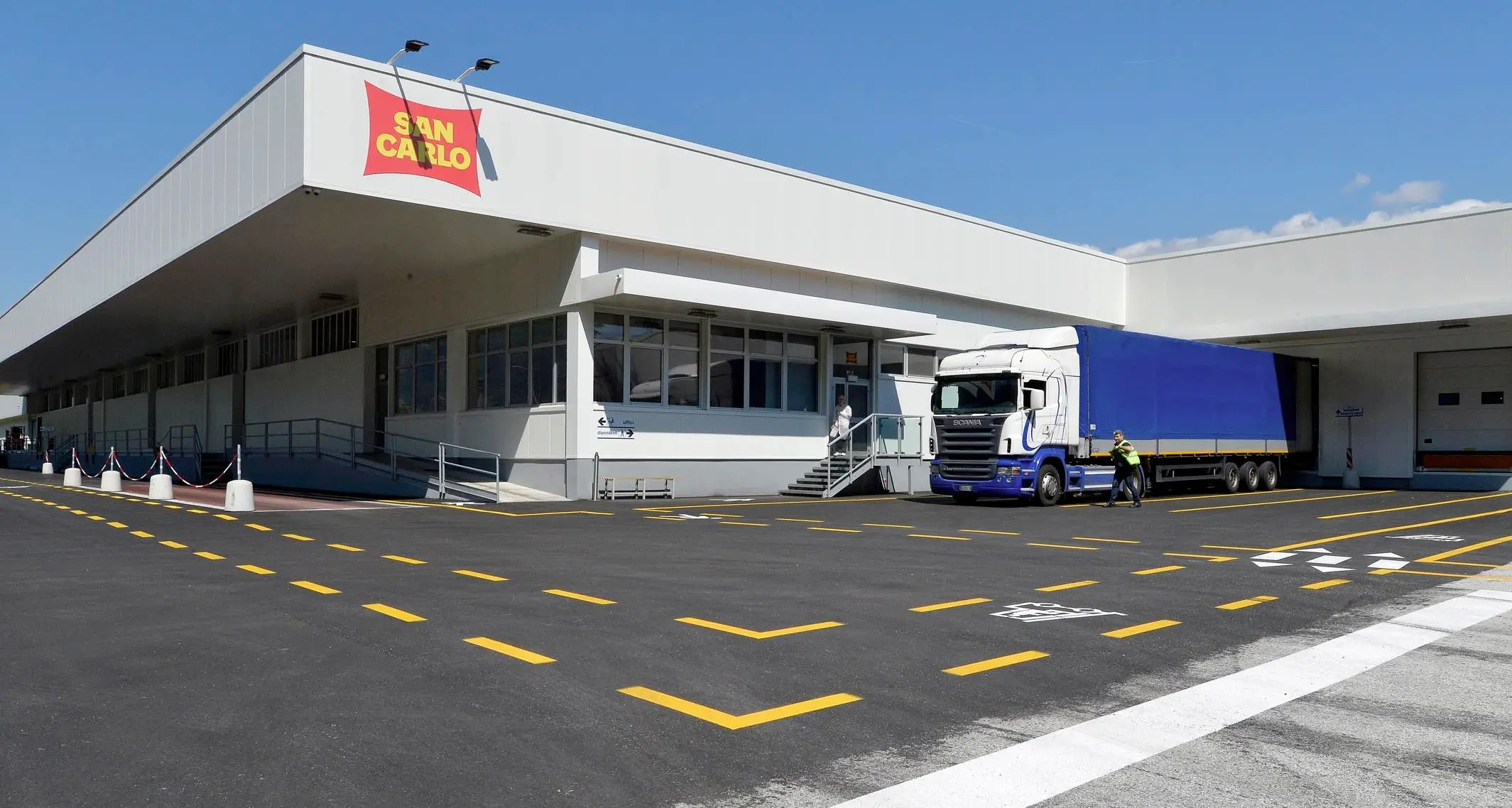 Ogni anno escono dalla San Carlo di Lavis 90 milioni di sacchetti di patatine