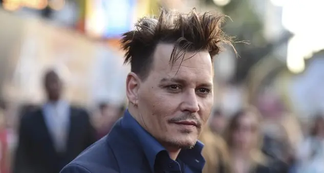 Johnny Depp, mani bucate Sperperati 650 mln di dollari