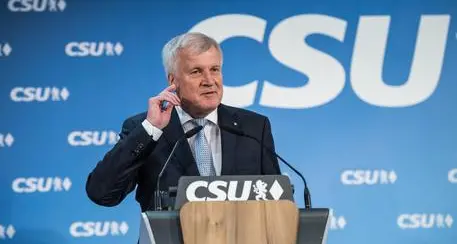 La Csu bavarese: «Se serve il Brennero va chiuso»