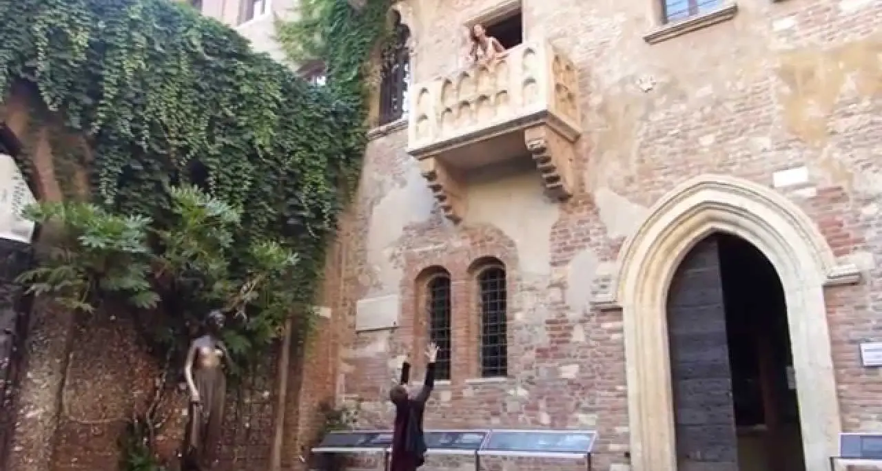 Verona: azienda restaurerà gratis il balcone della casa di Giulietta
