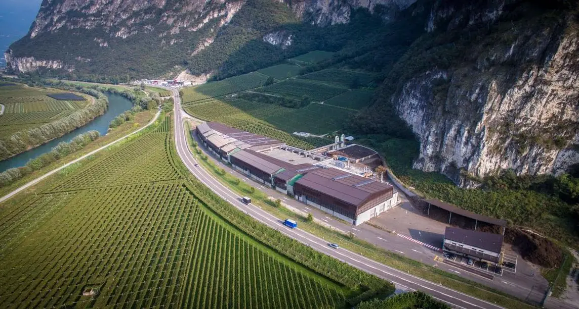 Dal rifiuto umido metano per i bus di Trentino Trasporti
