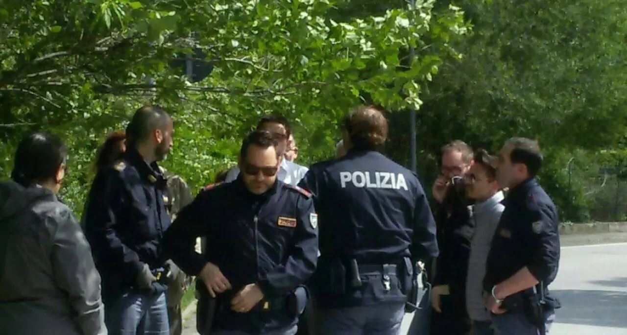 Trento, scontro sui profughi a Vela Centro sociale Bruno contro la Lega Il video sul naufragio del 2011