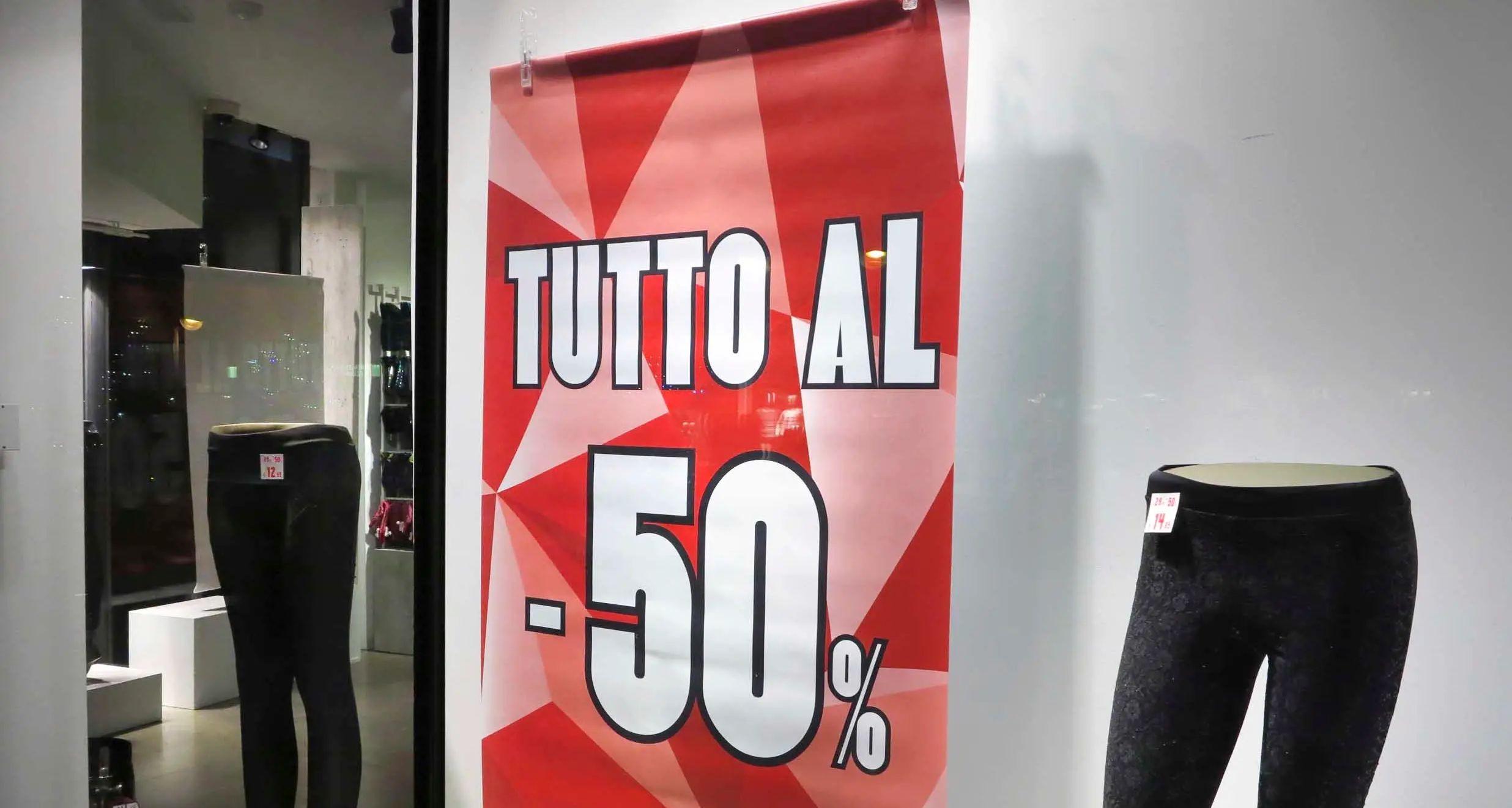Brusca frenata per i nuovi negozi I supermercati sono in calo del 3%