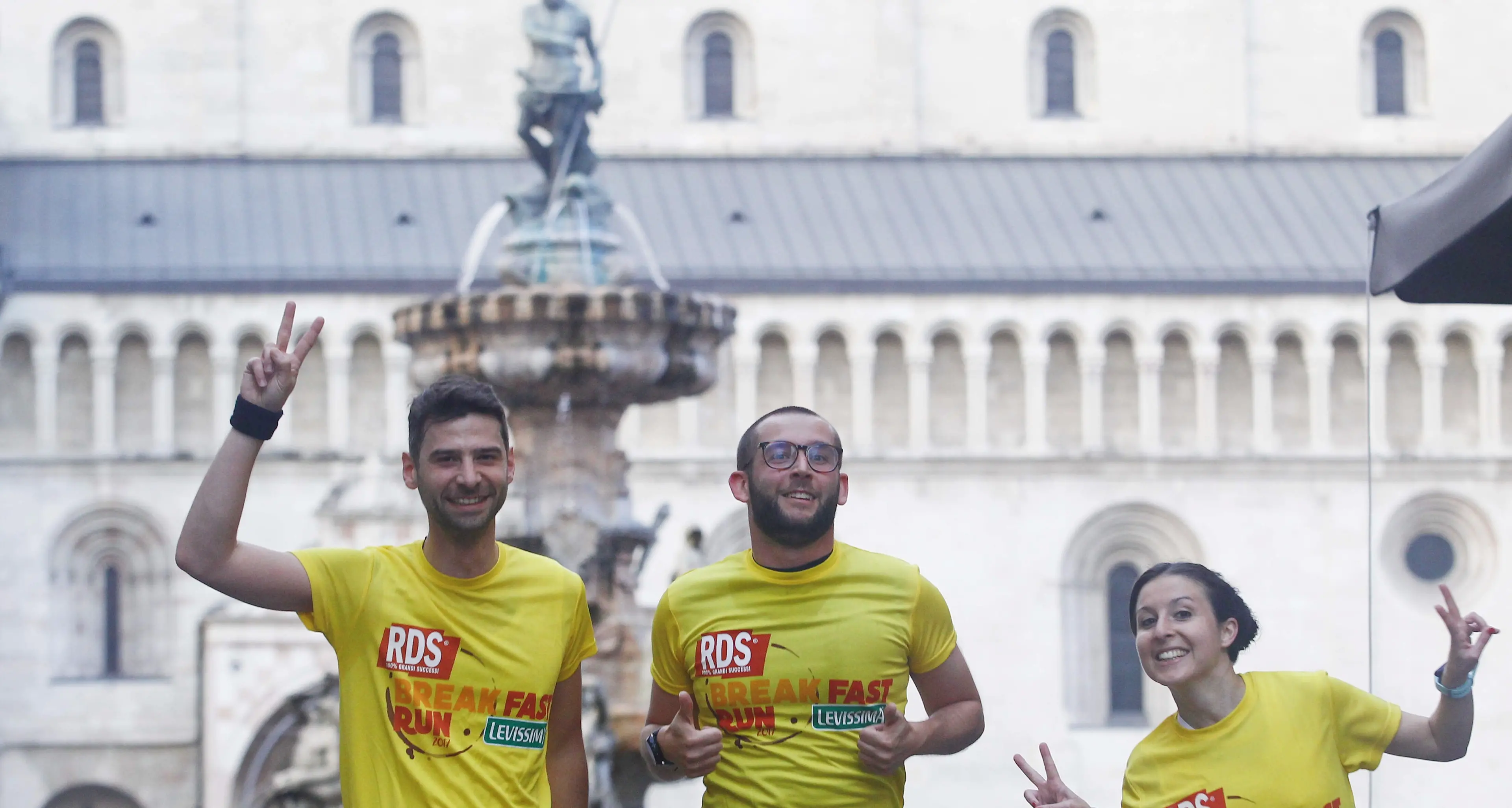 Fenomeno «tutti in corsa»: le foto Dalla Breakfast Run alla Lake Running