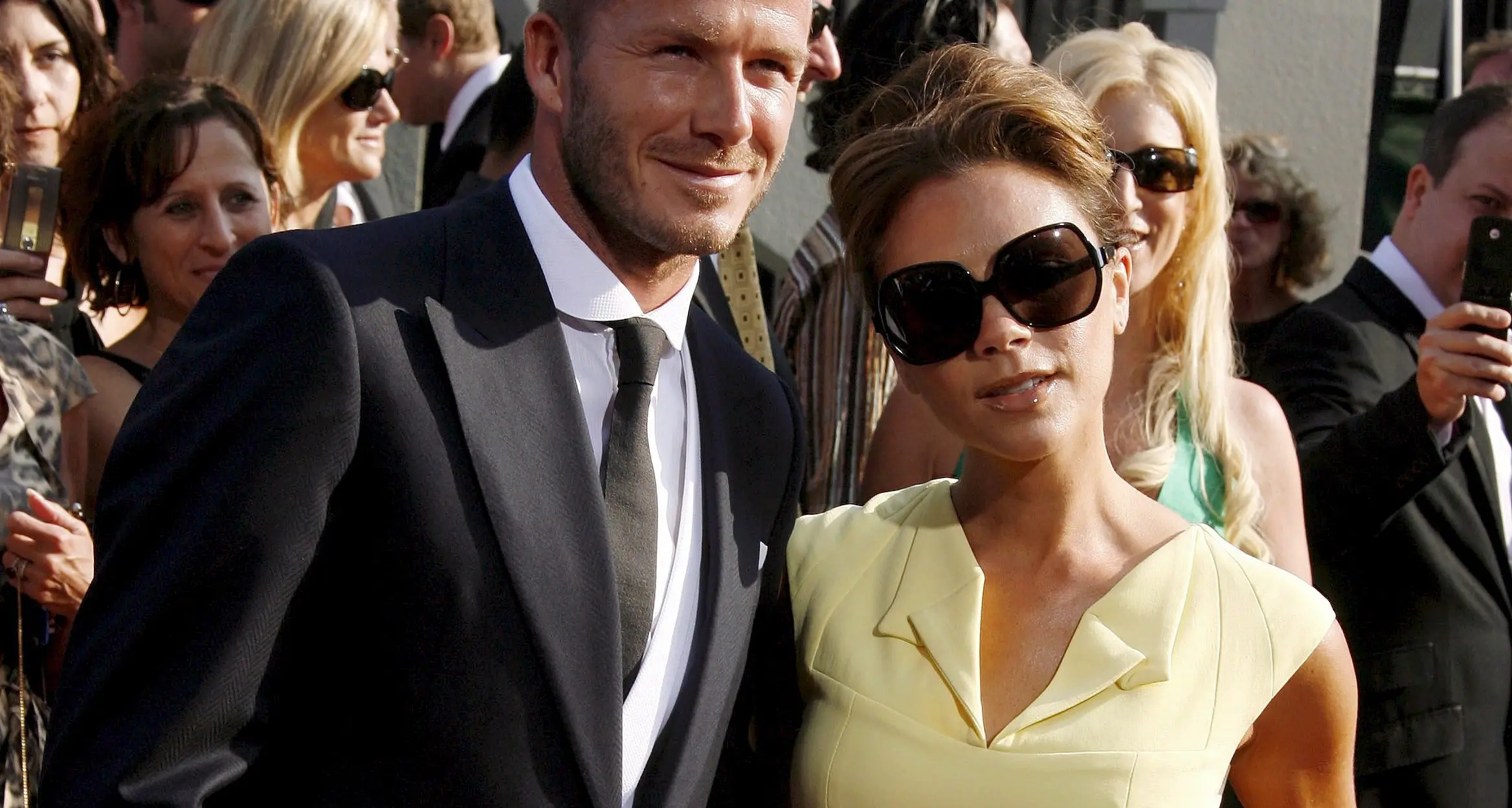 Victoria Beckham premiata a Buckingham Palace