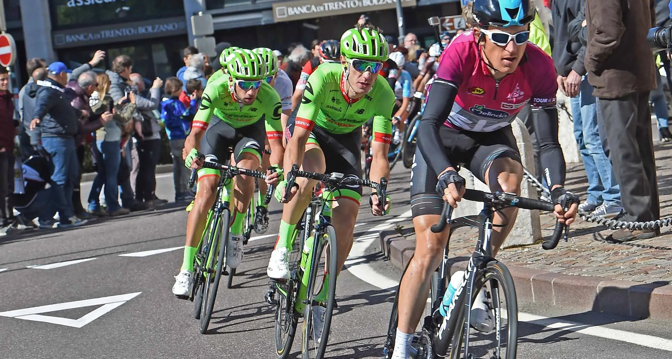 Tour of the Alps, trionfa Thomas A Pinot lo sprint in piazza Duomo