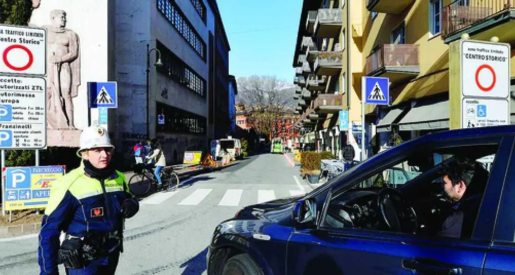 Via Galilei-via Calepina «La Ztl va modificata»