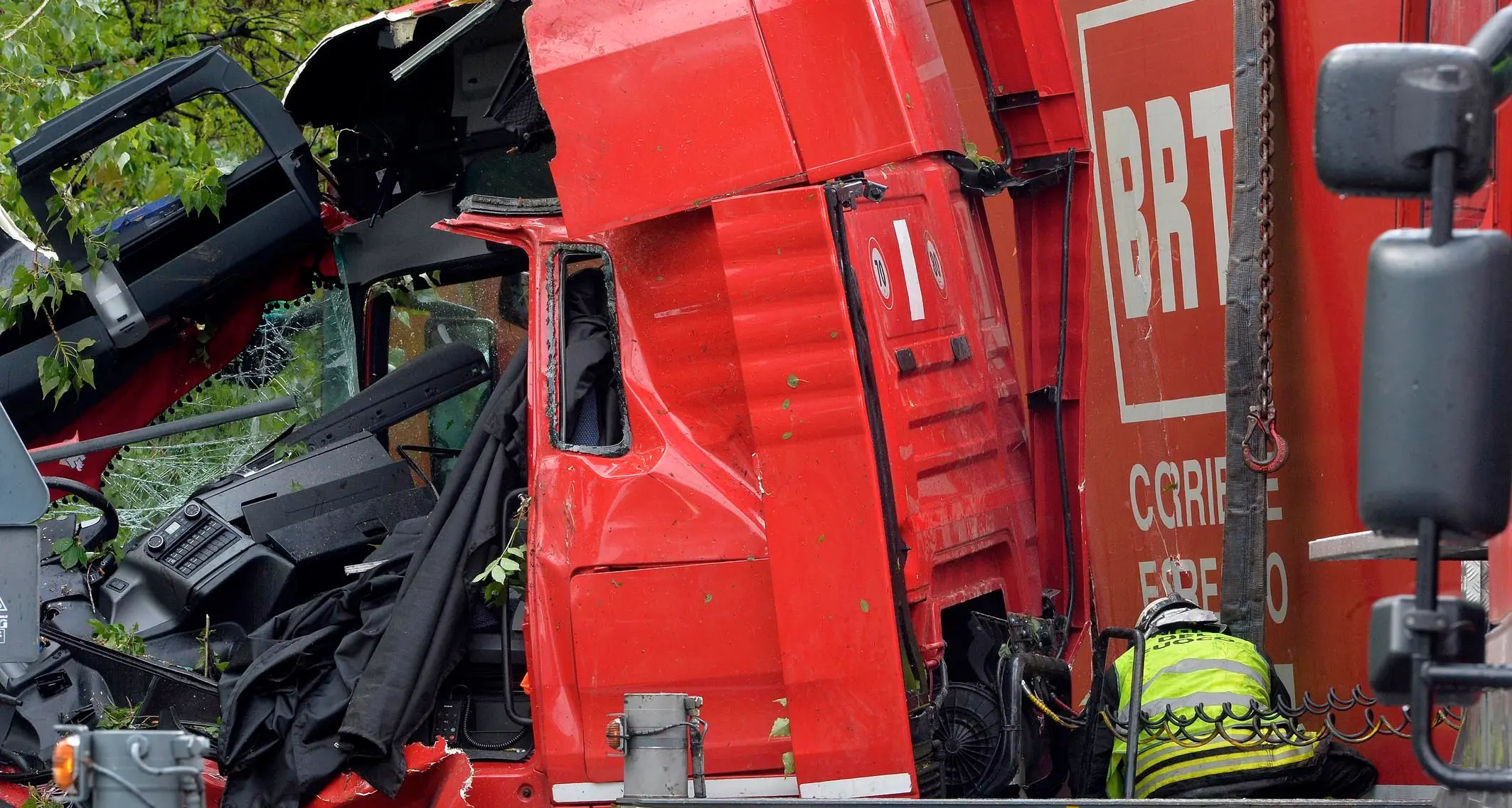 Pioggia, incidenti a ripetizione e auto in avaria Mattinata di passione per il traffico su Trento