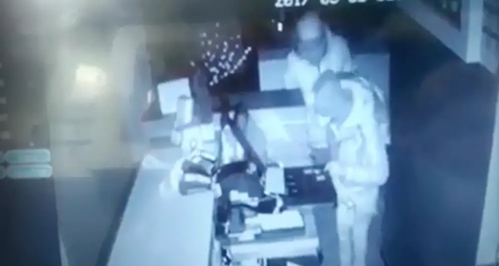 Ladri in azione al «Ponte» ripresi dalle telecamere - Video