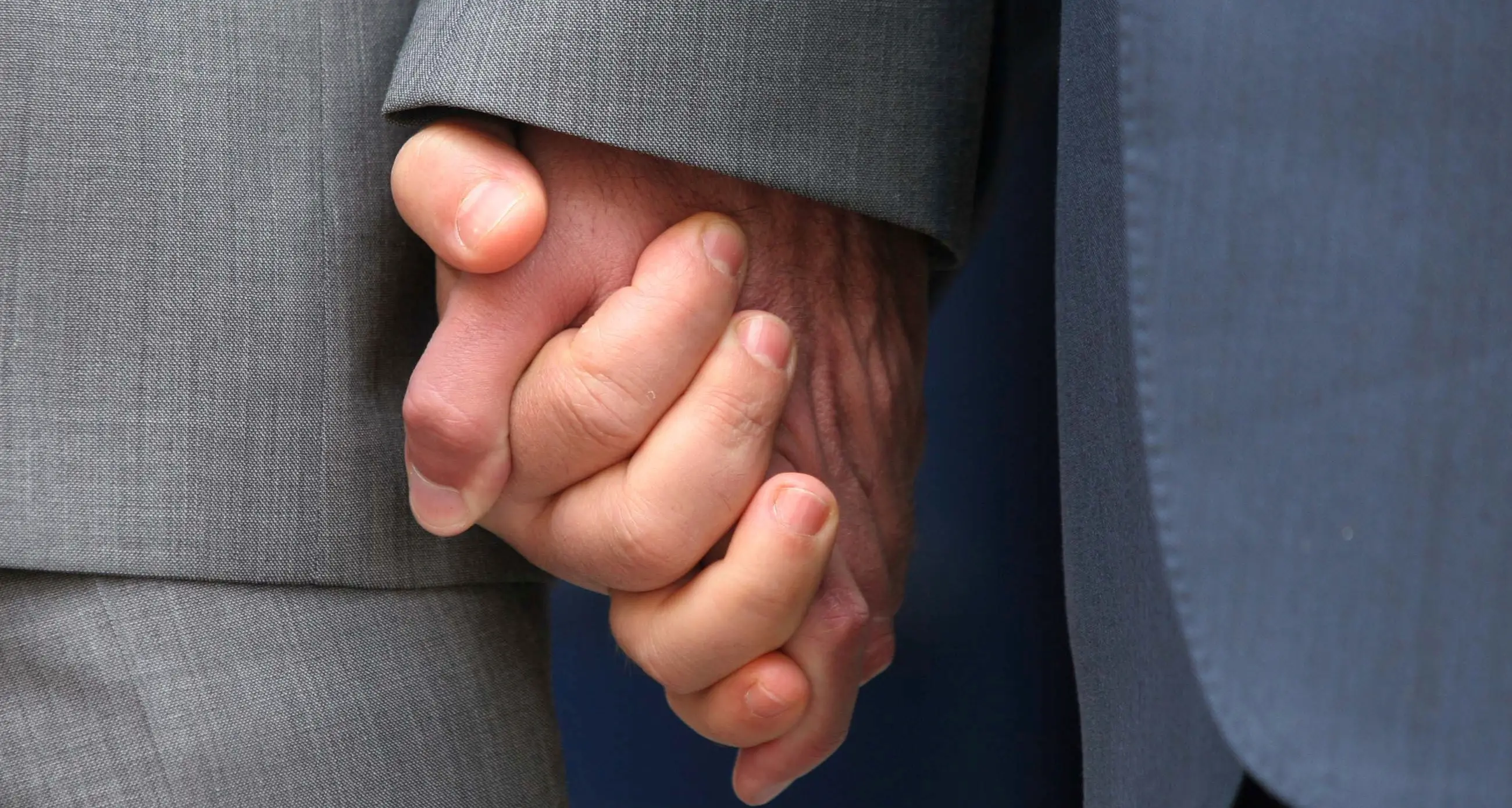 «L'omosessualità è di fatto una malattia» E a Rovereto De Mari fa il tutto esaurito