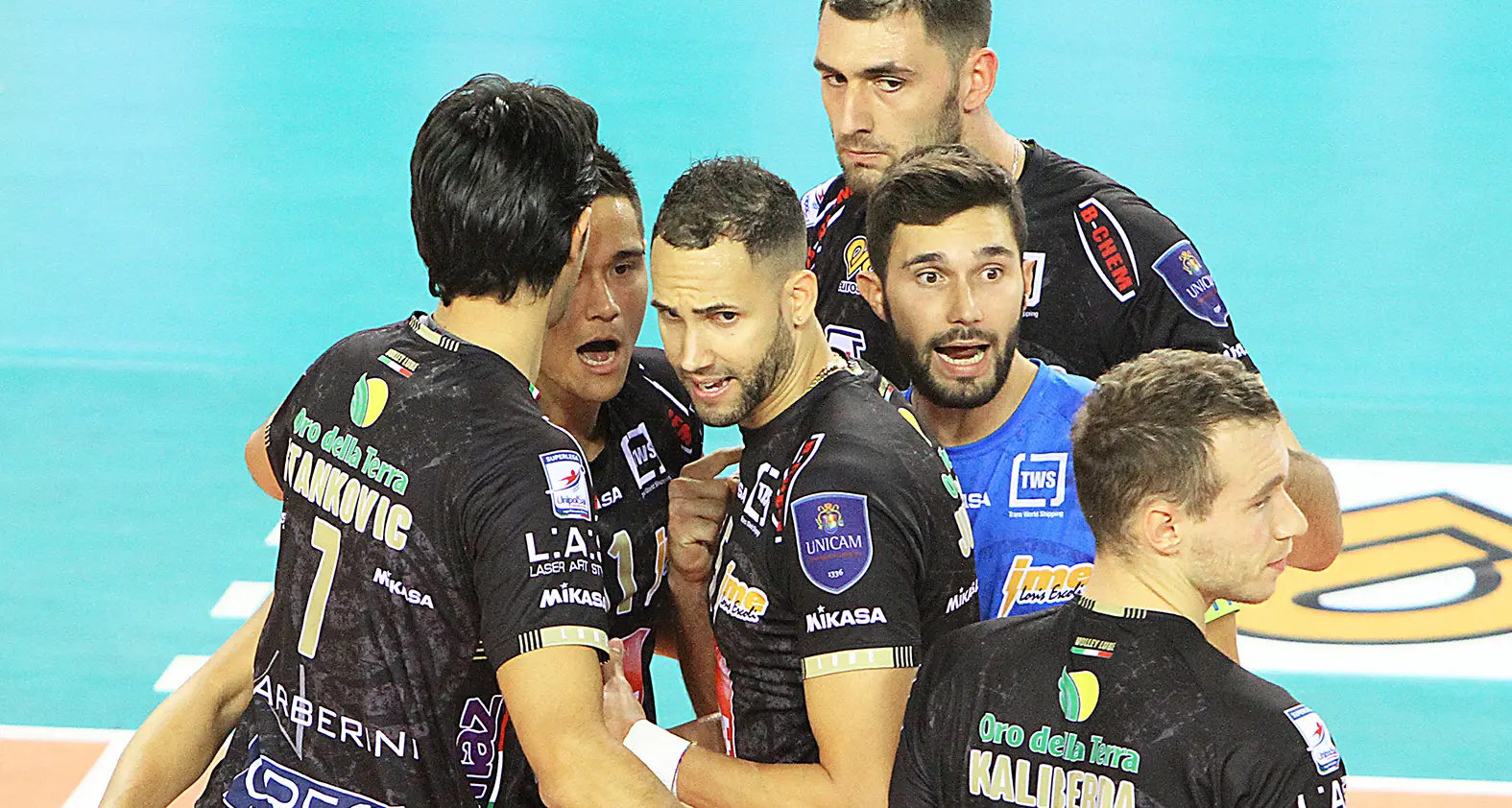 Volley, Civitanova vola in semifinale