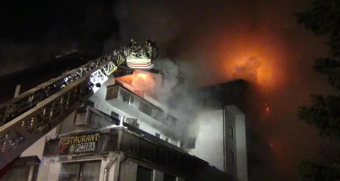 Lasa, fiamme in casa di riposo Tutti in salvo i 25 anziani