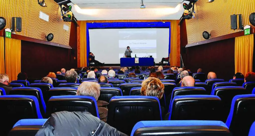 Ragazzini maleducati e irrispettosi, a rischio i film del sabato pomeriggio
