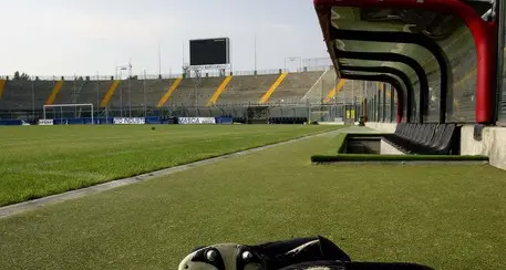 Chiedeva sesso in cambio di un ruolo da titolare