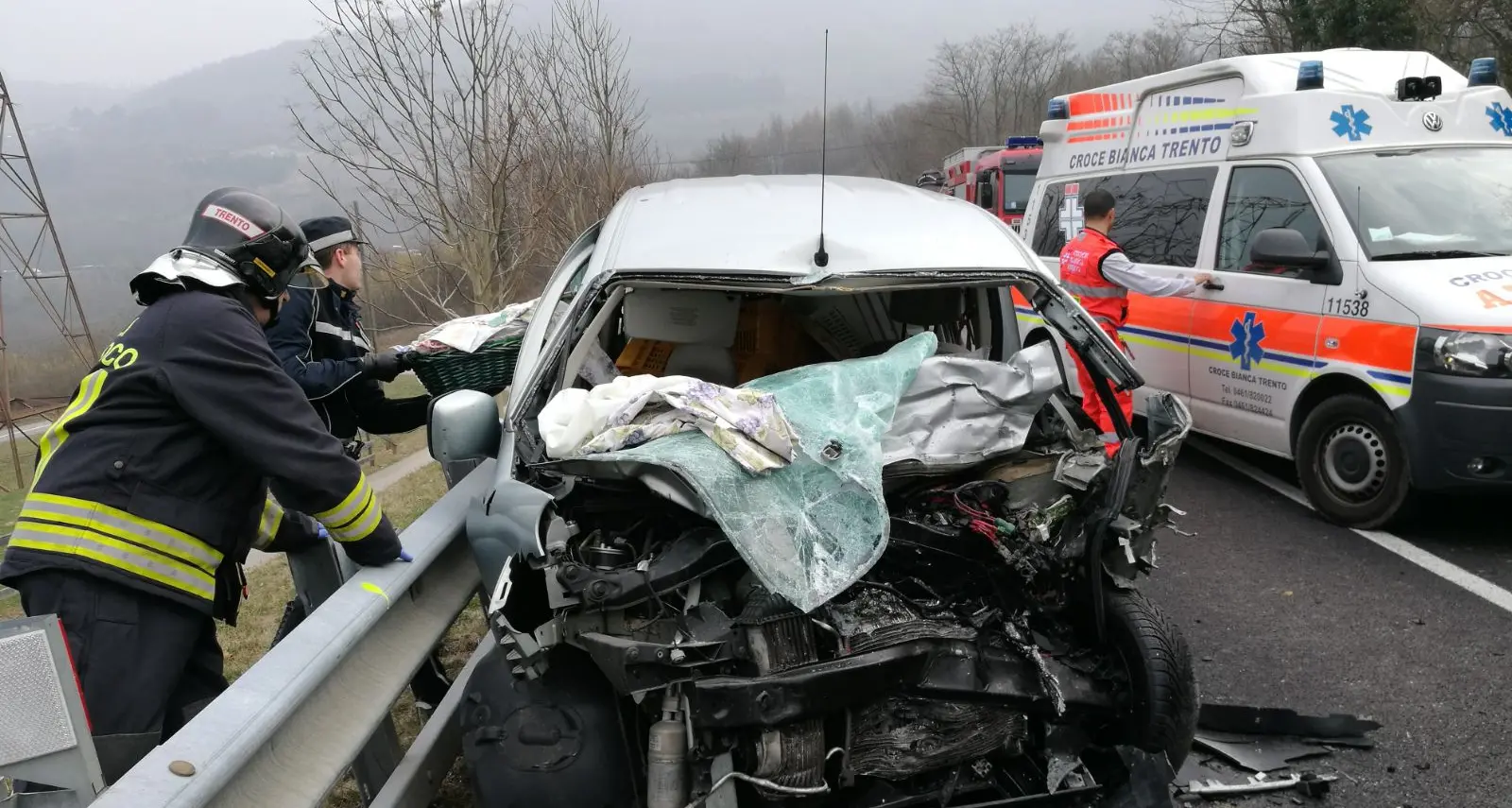 Tragico incidente a Vigolo Baselga Muore nello scontro frontale con un Tir
