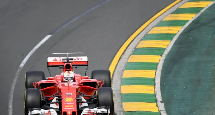 F1, a Monza Mercedes davanti Ferrari in difficoltà