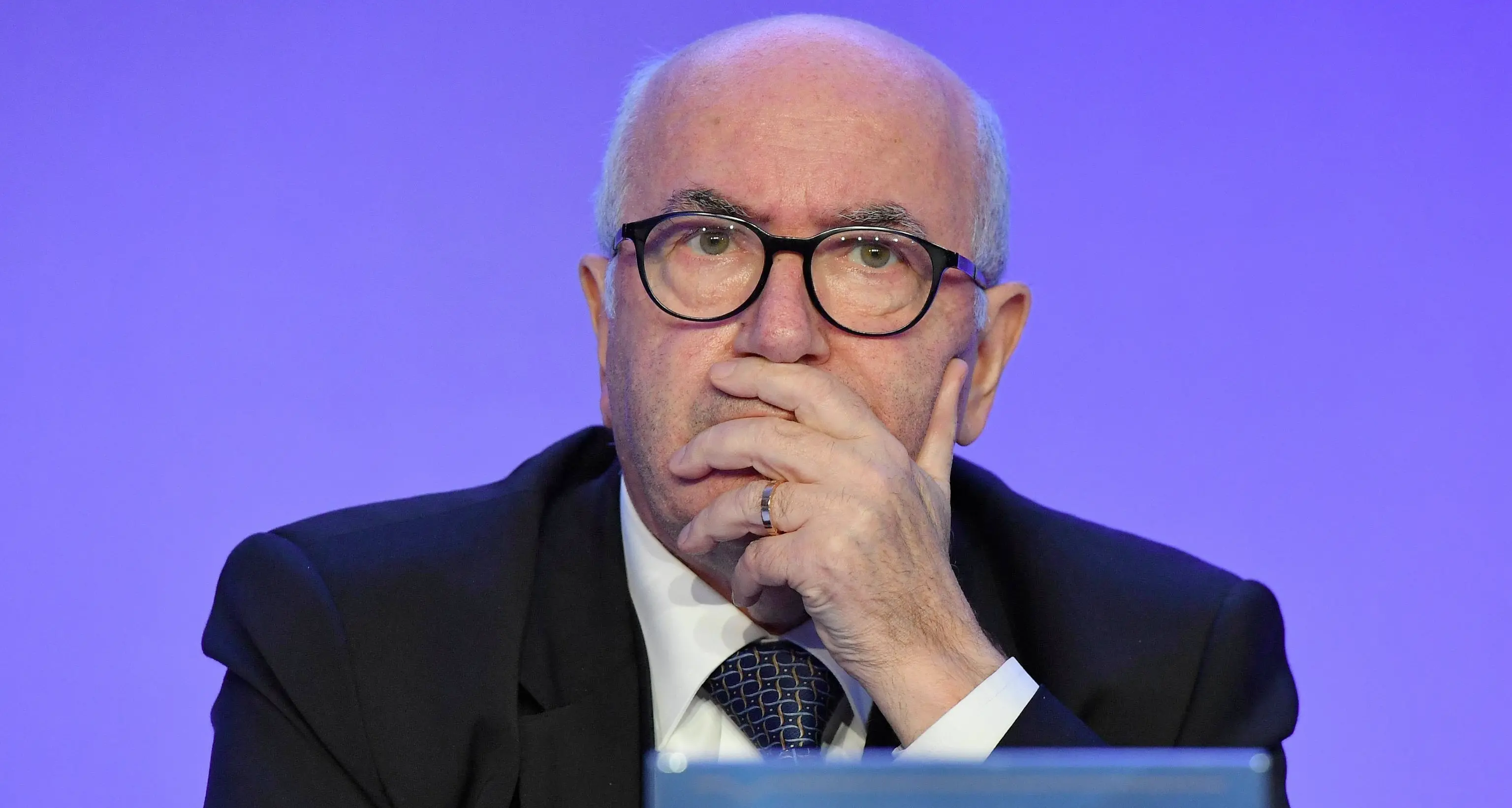 Tavecchio in lacrime: «Debacle tecnica, colpa mia»