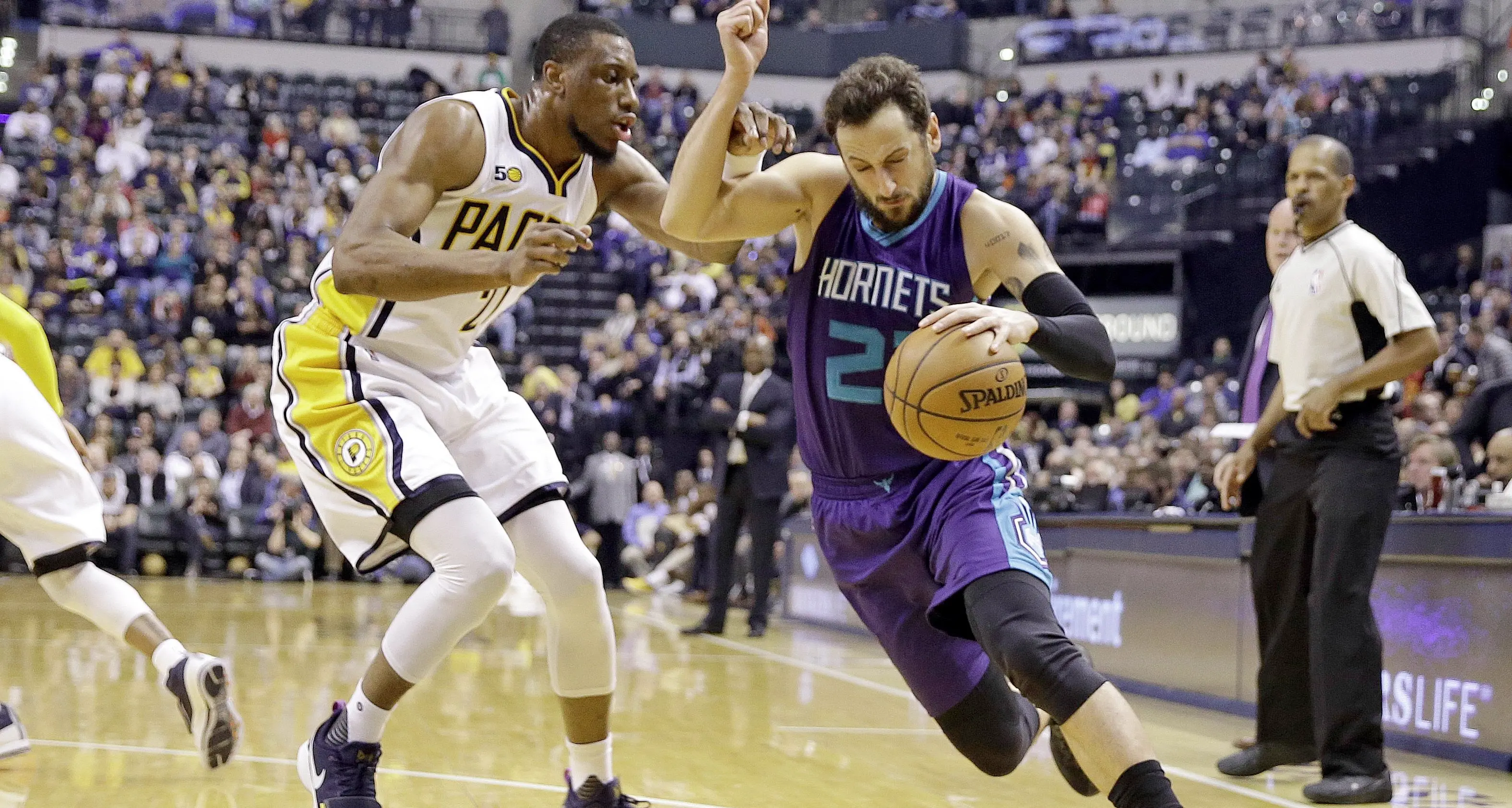 Nba, Belinelli segna 21 punti e spinge Charlotte verso i playoff