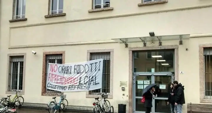 Protesta degli universitari Il collettivo occupa il Cial