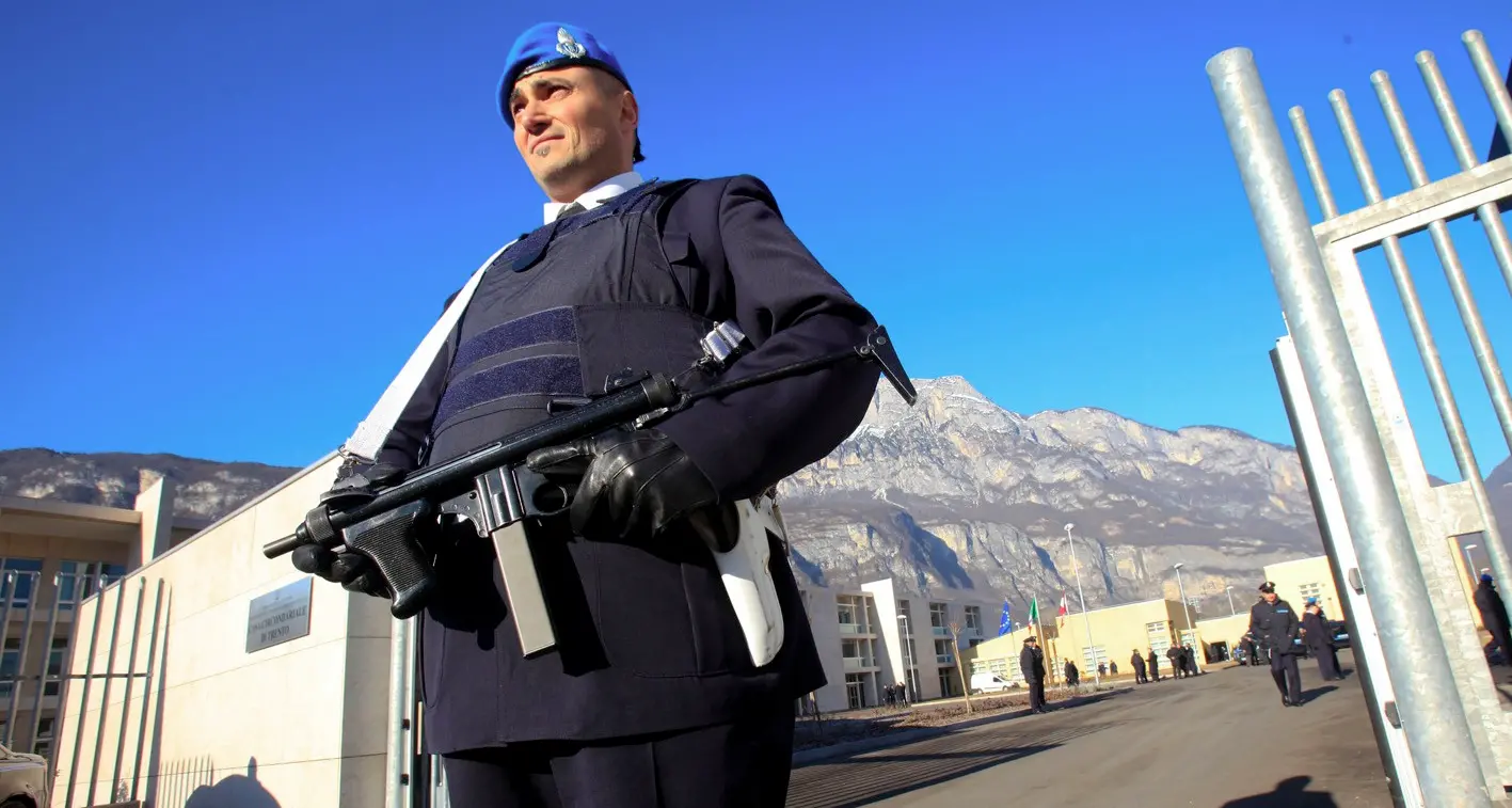 Troppi detenuti, pochi agenti Domani protesta in piazza