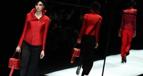 La gonna-panta di Giorgio Armani