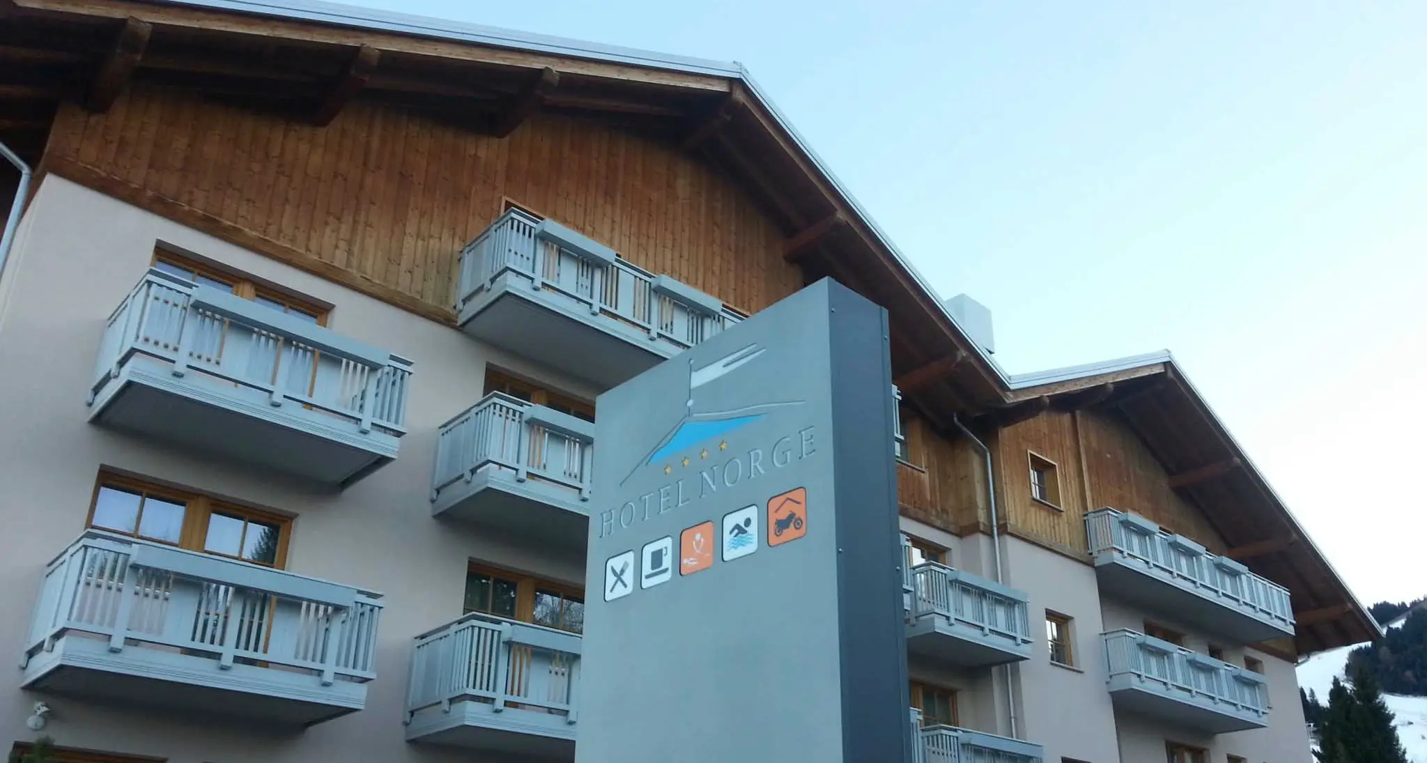 Bondone, l'Hotel Norge va all'asta per 2,5 milioni Albergo a 4 stelle: vendita in Tribunale il 12 gennaio