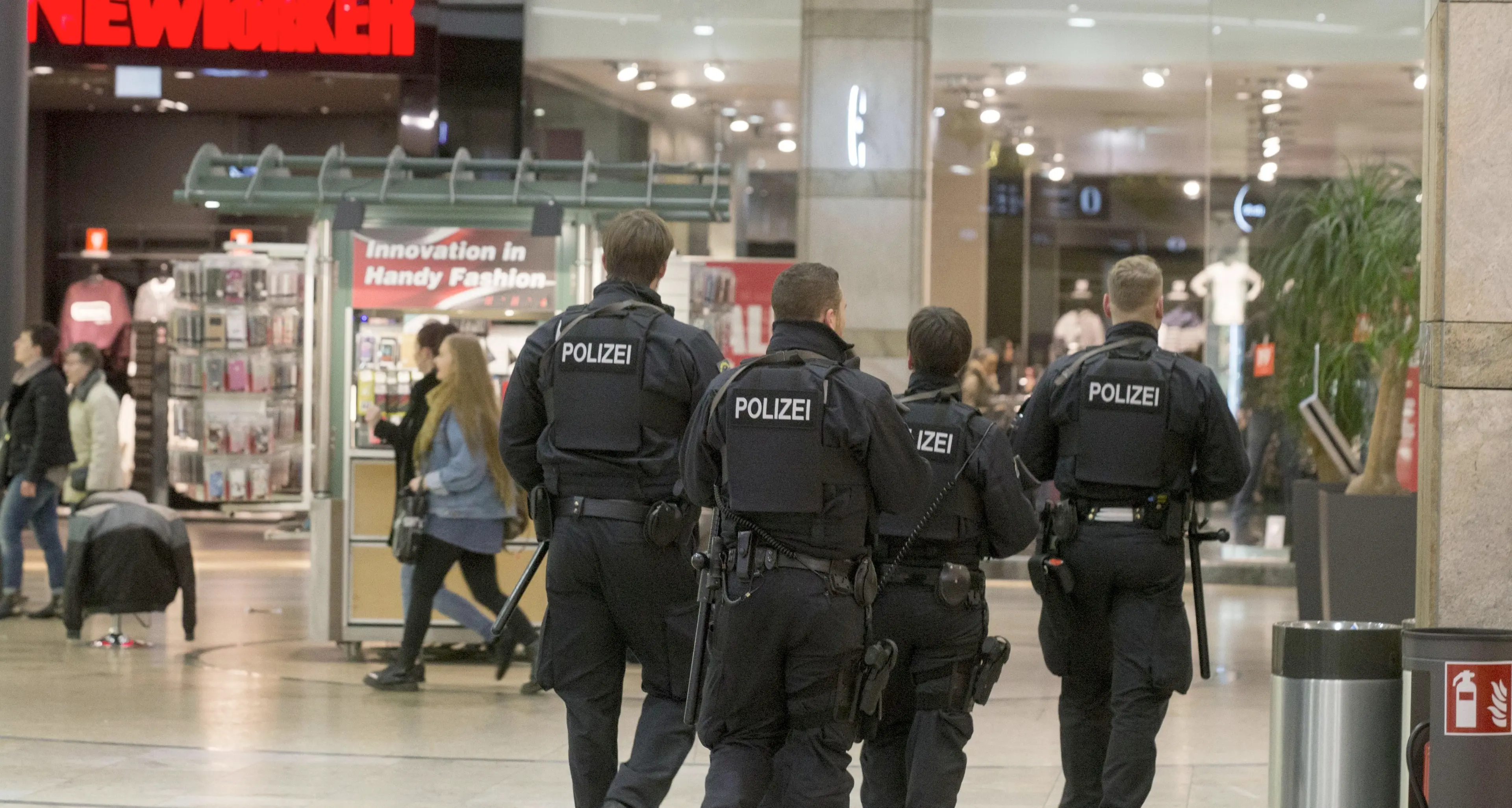 Colonia, polemiche sui controlli di polizia sui nordafricani