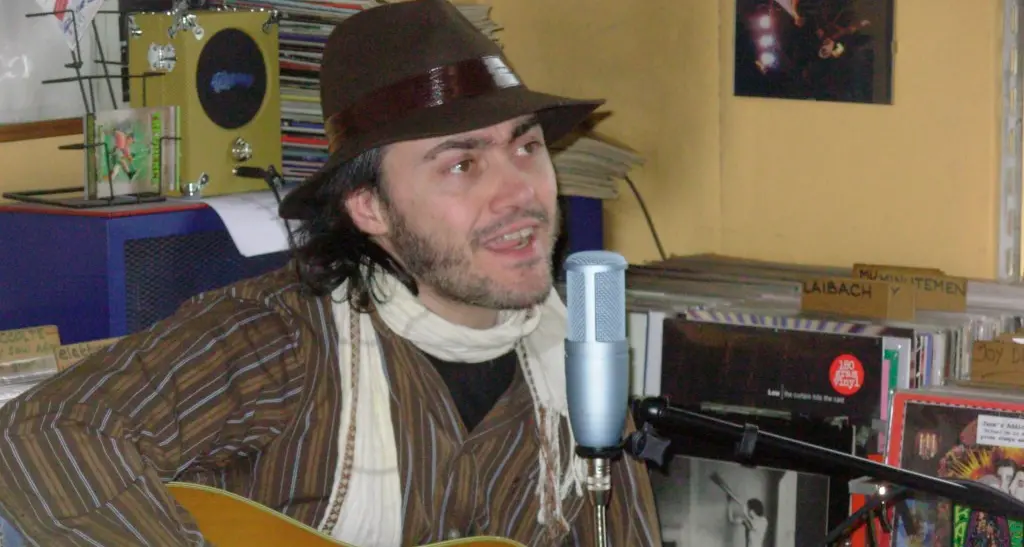 Il blues style di Thomas Guiducci per un minitour in Trentino