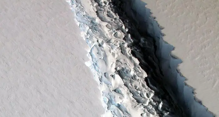 Antartide, in 25 anni persi 3mld di tonnellate di ghiaccio