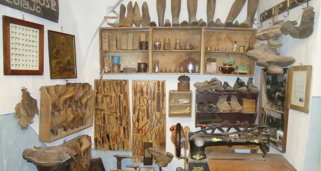 Sanzeno, la casa-museo adesso è completa