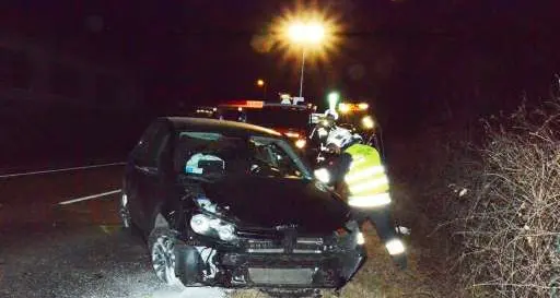 Scontro tra un furgone e una Golf Due feriti lungo la statale del Caffaro - Video