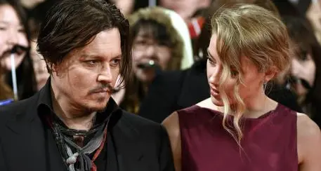 Il divorzio Depp-Heard Lei prende 7 milioni
