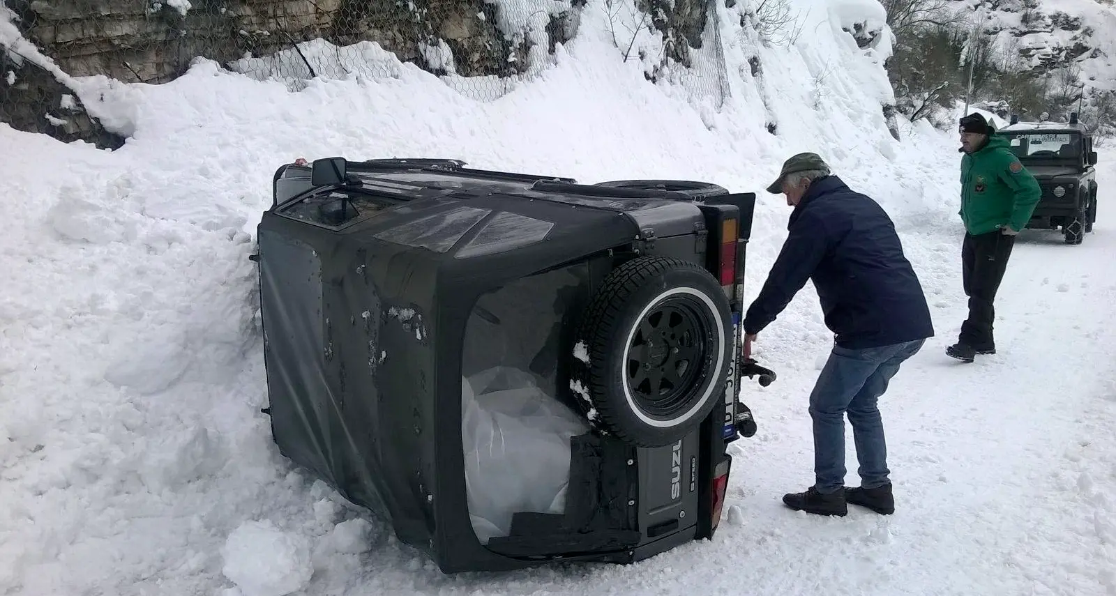 Neve, ancora frazioni isolate Un morto nella zona di Teramo