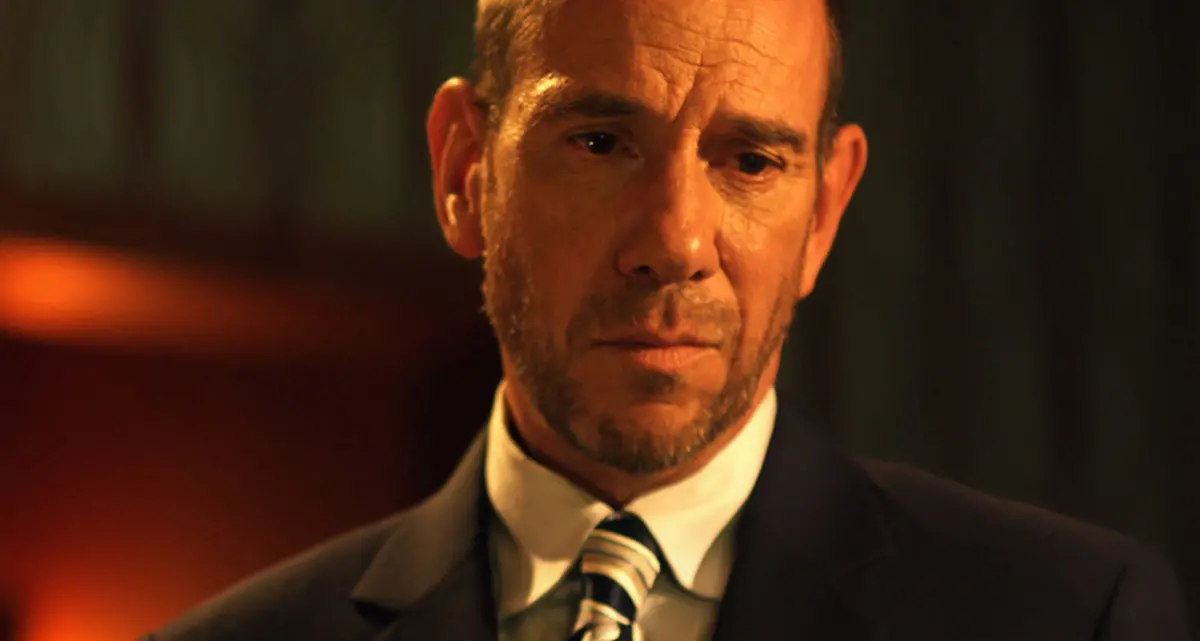 È morto Miguel Ferrer, volto di serie tv e cugino di Clooney