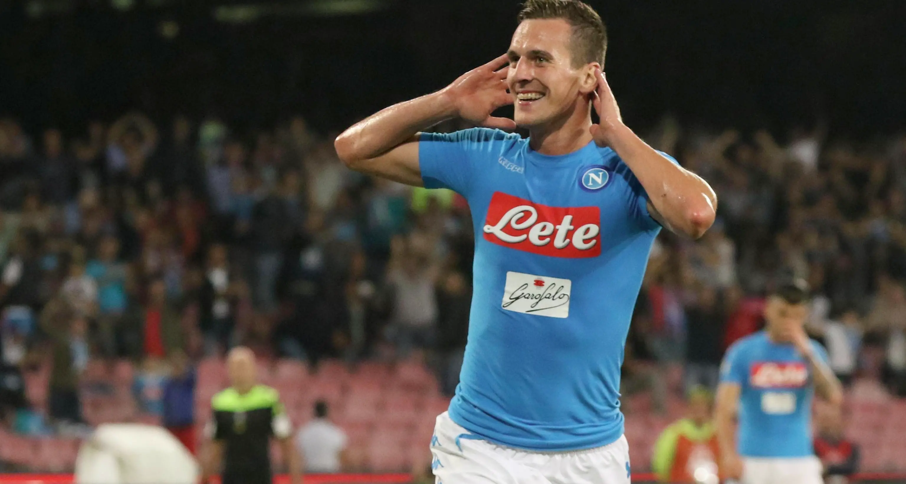 Il Napoli copia la Juve: tre reti al Verona