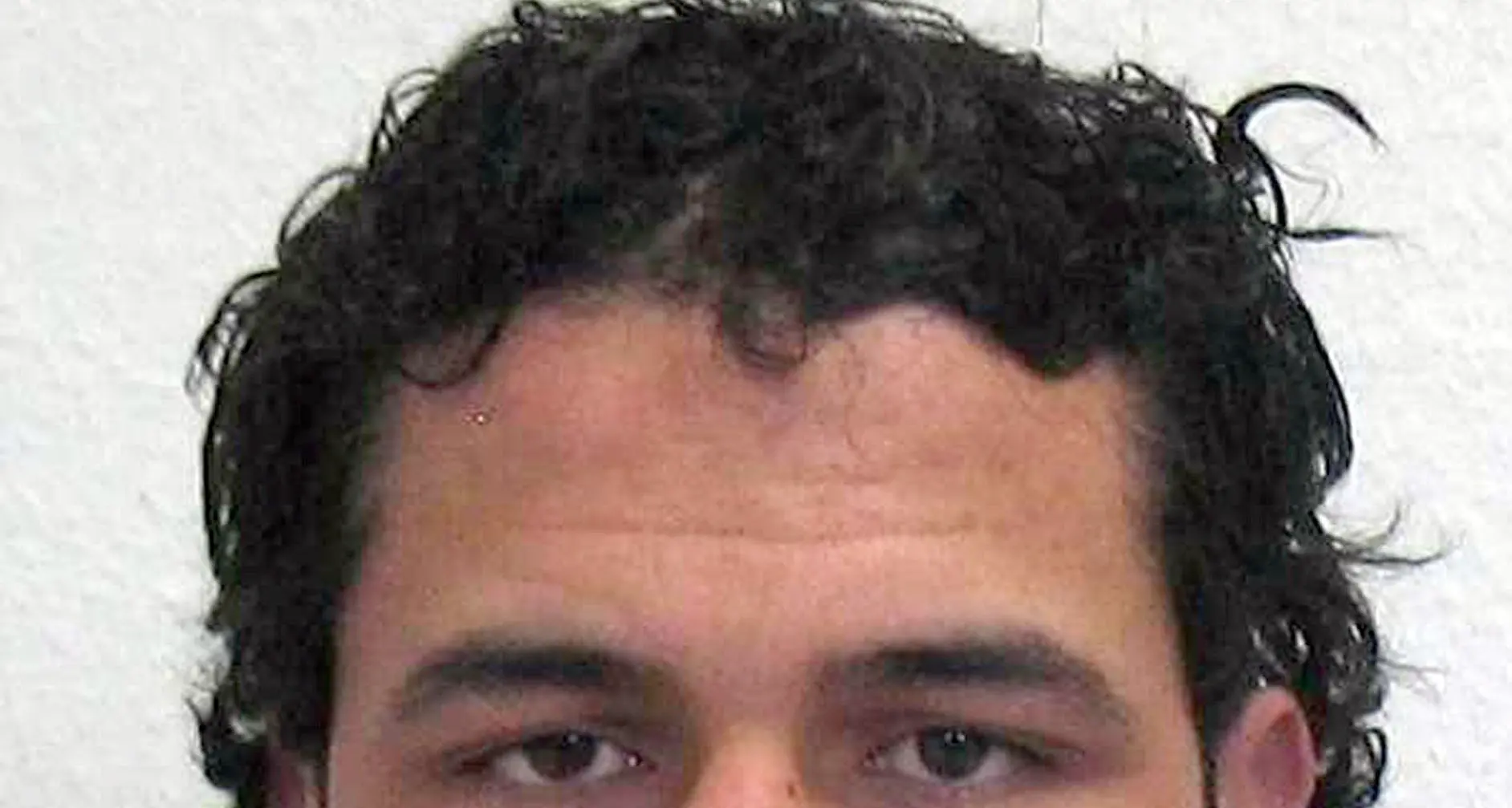 Dopo la strage è «caccia all'uomo» Italia blindata, le misure prese in regione