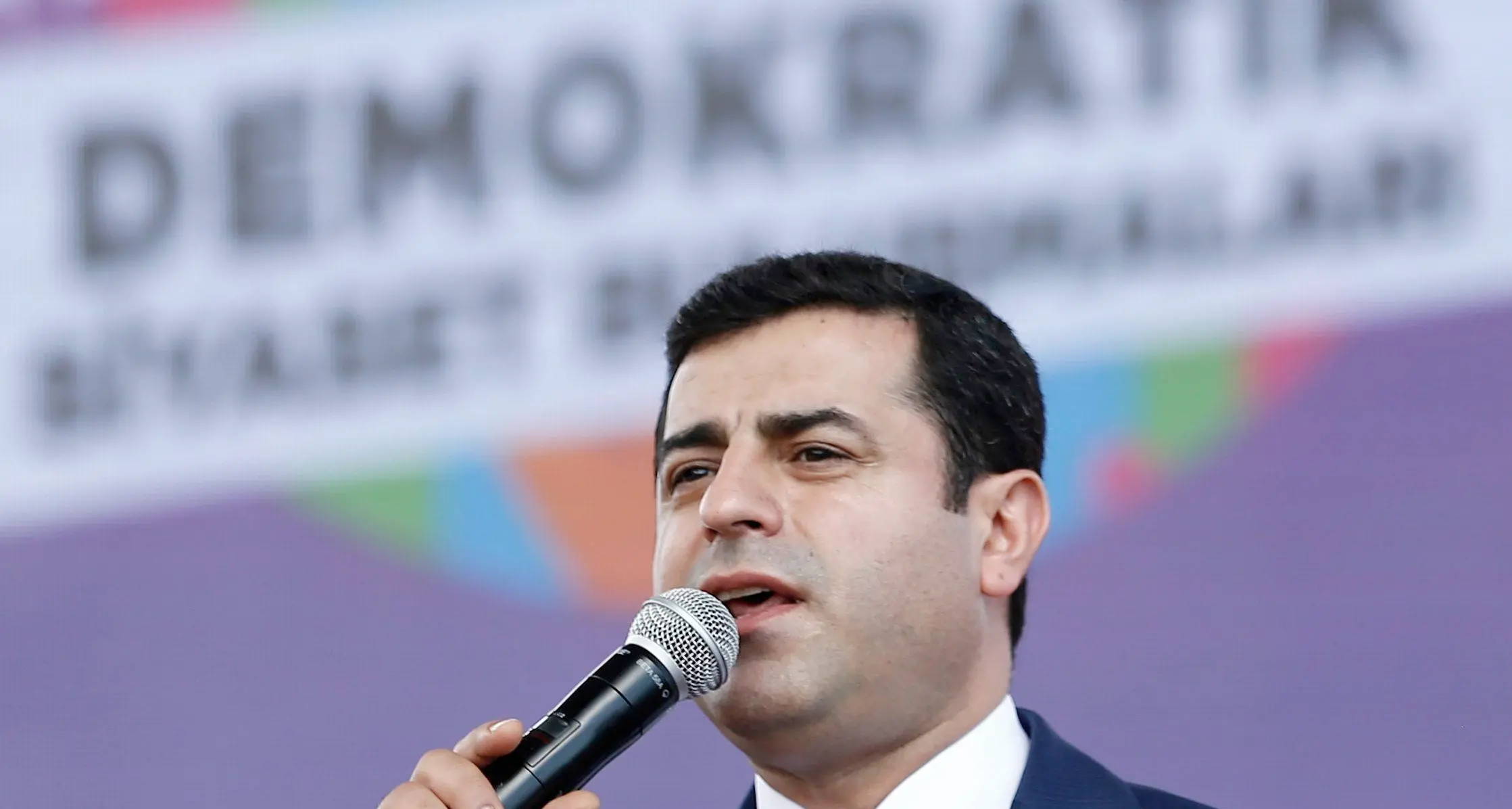 Arrestati deputati e giornalisti Proteste contro la Turchia